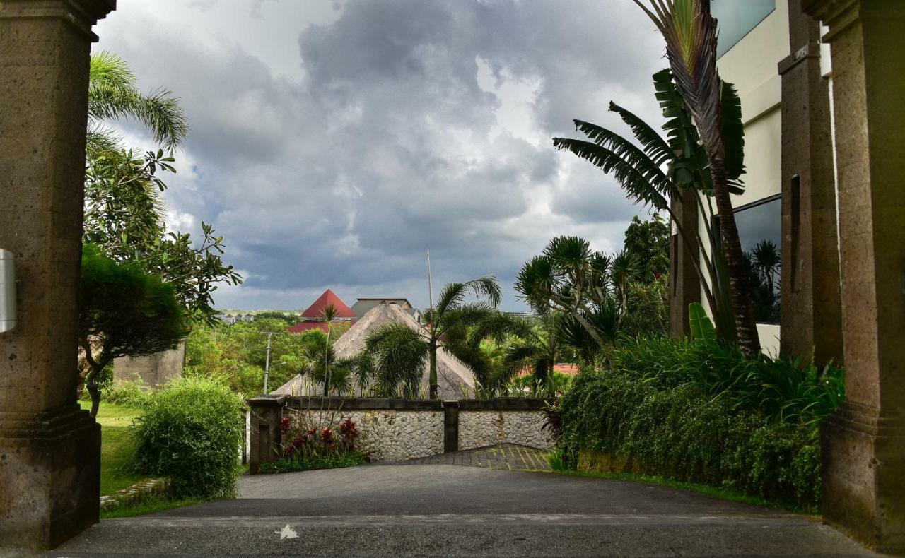 Hillstone Uluwatu Villa Ungasan Exterior foto